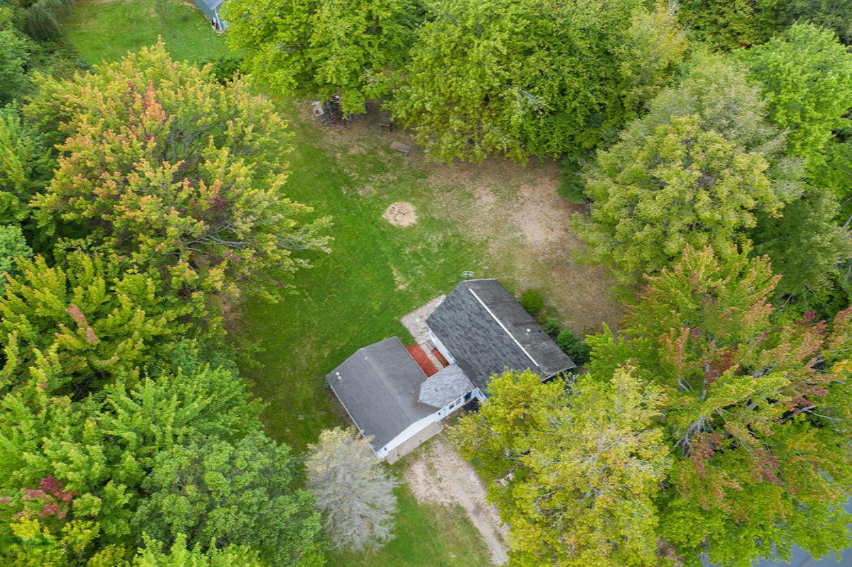6369 Quarterline Road Spring Lake, MI 49456 - Photo 28 of 31 Home