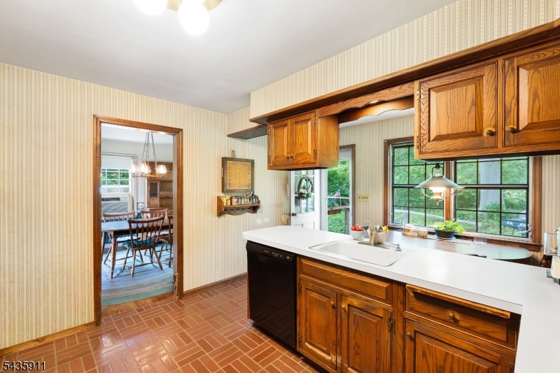 1955 Rte 206 Chester, NJ 07930 - Photo 8 of 23