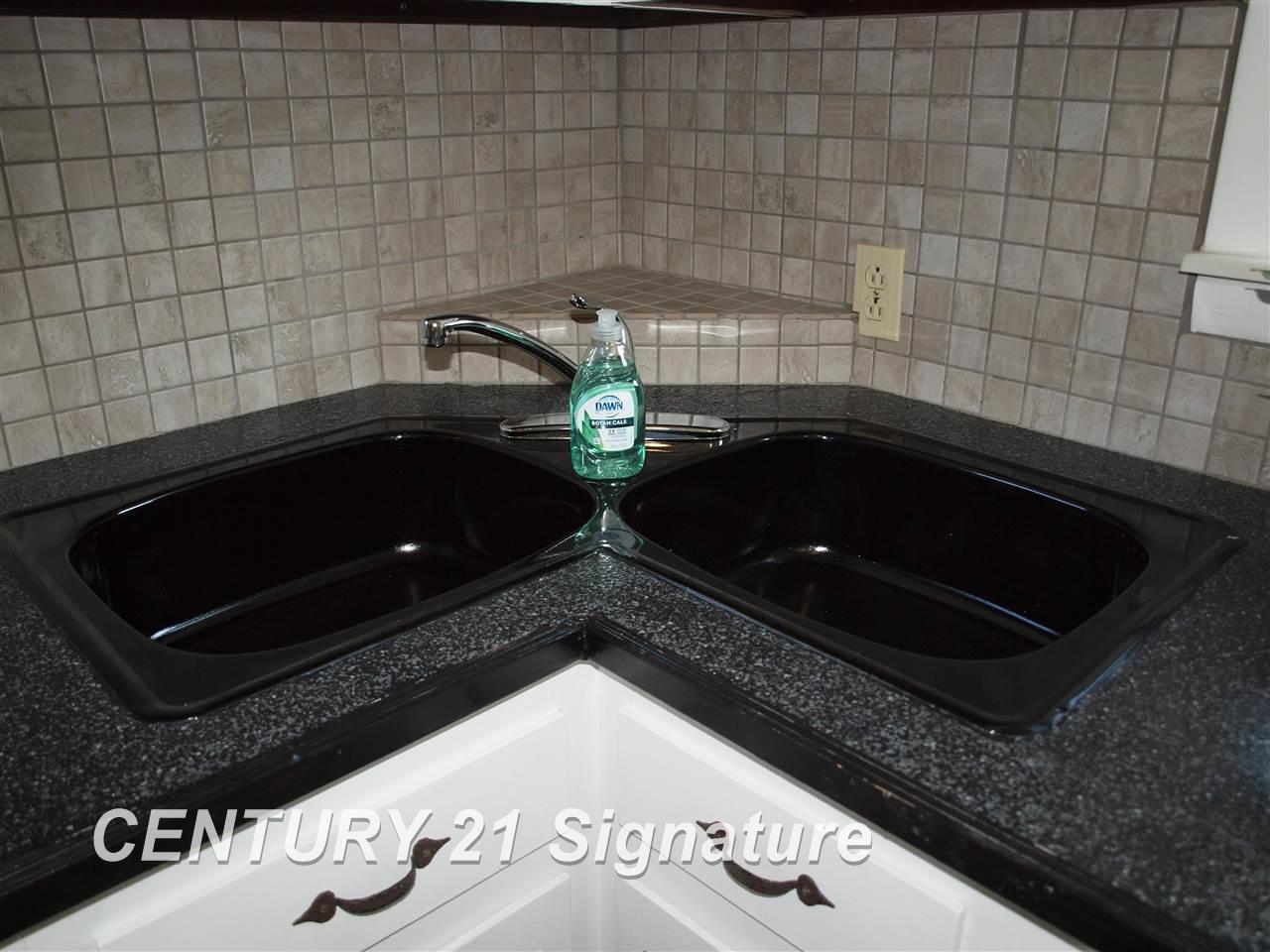 12281 West Mt Morris Road Flushing, MI 48433 - Photo 18 of 39 Gallery Image 18