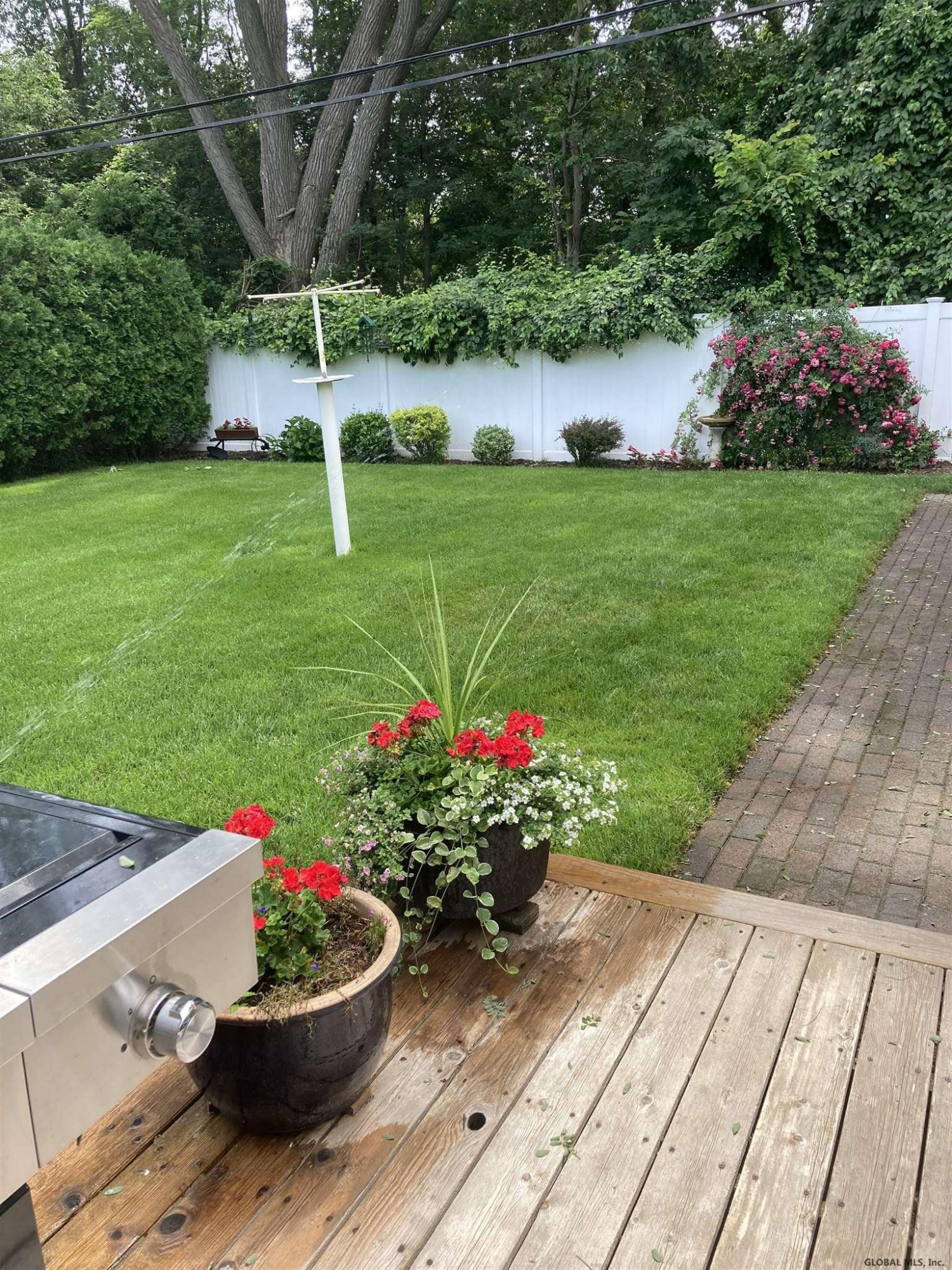 1073 Roberta Road Rotterdam, NY 12303 - Photo 12 of 32 Photo 12