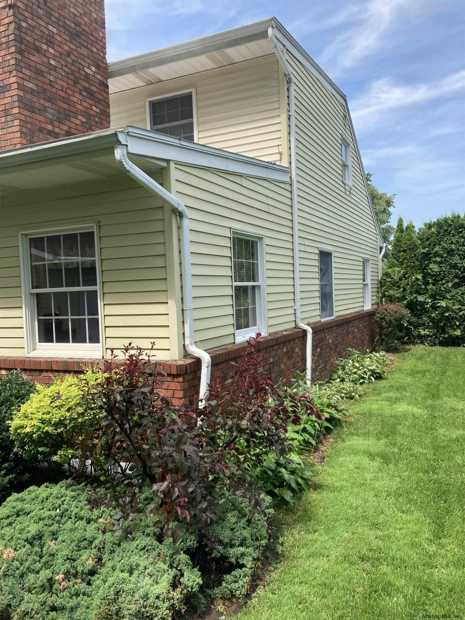 1073 Roberta Road Rotterdam, NY 12303 - Photo 15 of 32 Photo 15