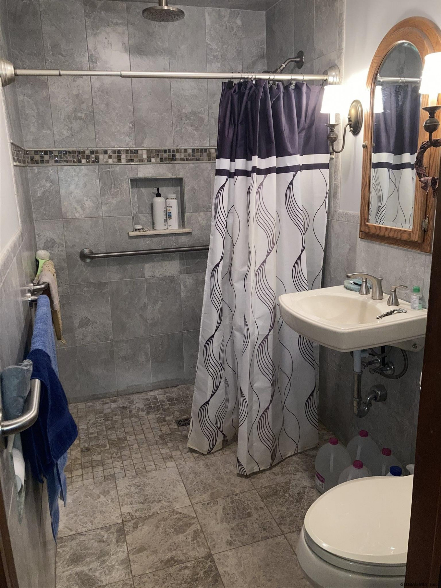 1073 Roberta Road Rotterdam, NY 12303 - Photo 29 of 32 Photo 29