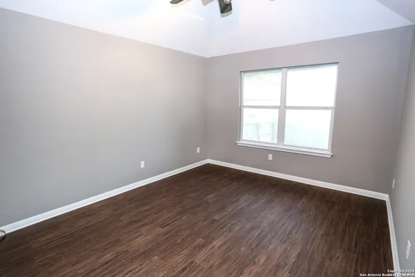$1,900 | 2172 Bentwood Drive, New Braunfels, TX 78130