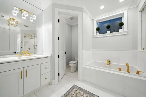 $1,799,000 | 1733 North Mohawk Street, Unit 1N, Chicago, IL 60614