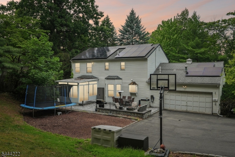 45 Fells Road Verona, NJ 07044 - Photo 4 of 43