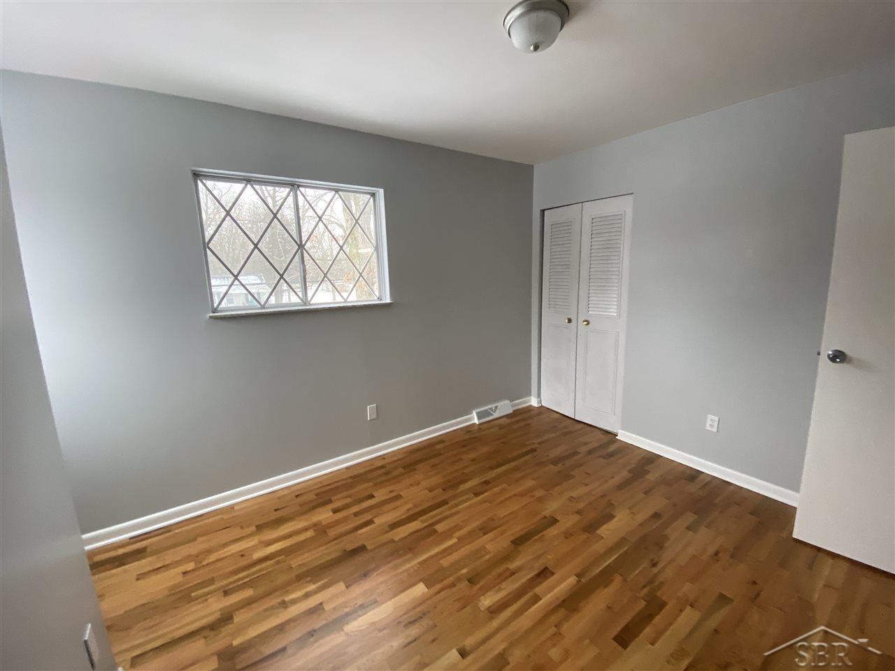 900 South Miller Road Saginaw, MI 48609 - Photo 28 of 35 50003637-27.JPG