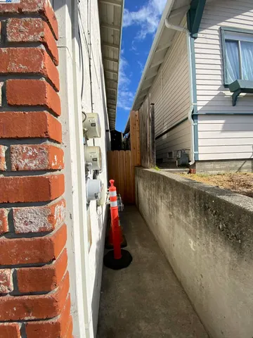 $799,000 | 3120 School Street, Oakland, CA 94602