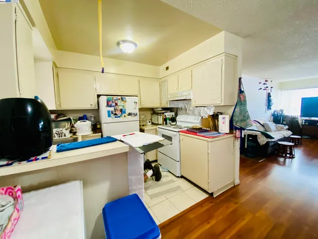 $799,000 | 3120 School Street, Oakland, CA 94602