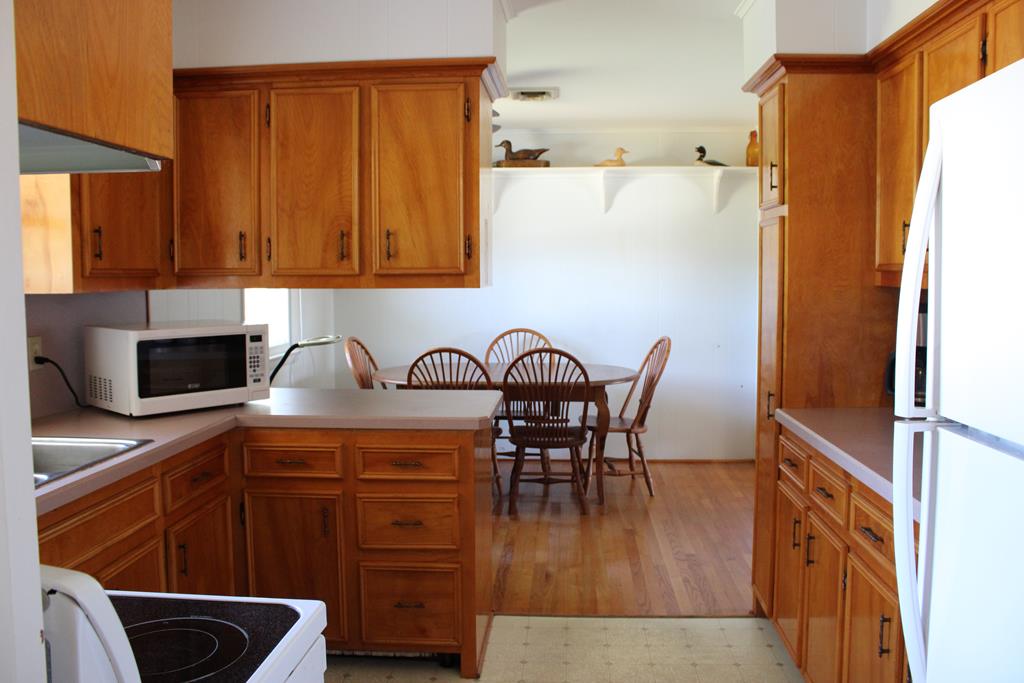 25469 Parks Road Parksley, VA 23421 - Photo 5 of 32