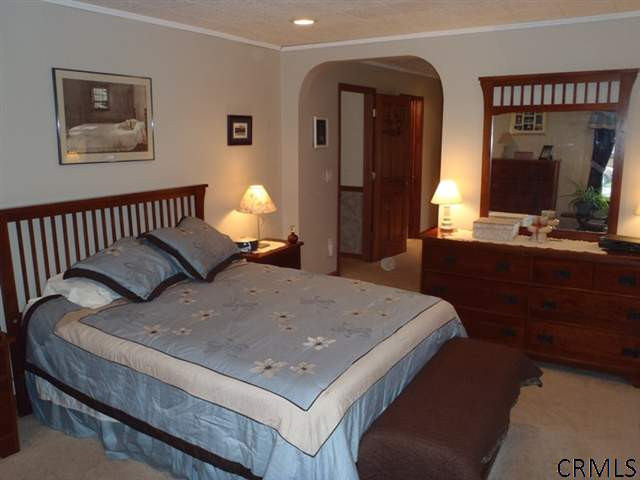 6 Wing Road Clifton Park, NY 12148 - Photo 10 of 15 Photo 10