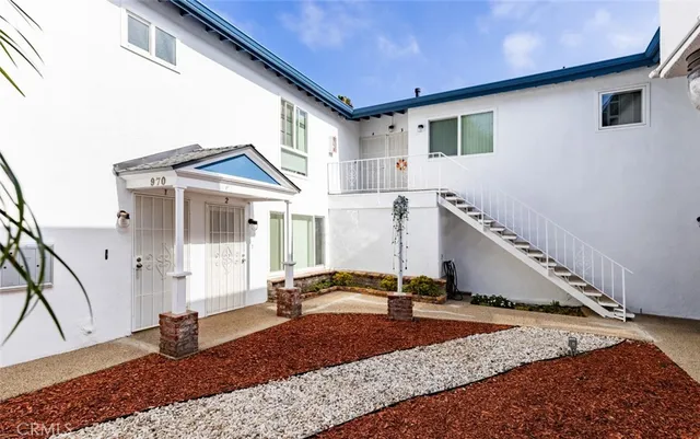 a very nice looking room with a big white walls