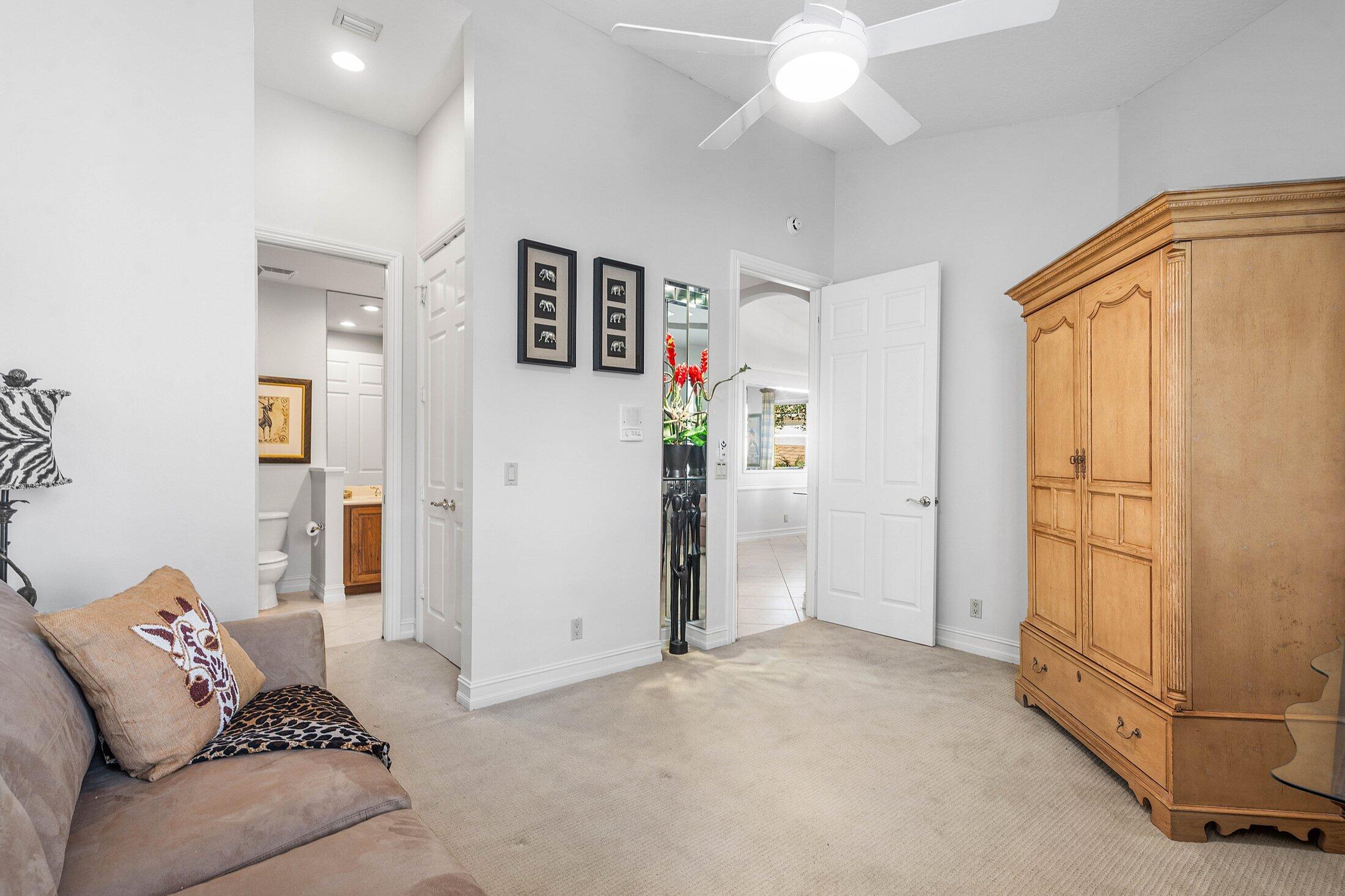 6184 Island Bend, Unit D Boca Raton, FL 33496 - Photo 24 of 54 3rd Bedroom