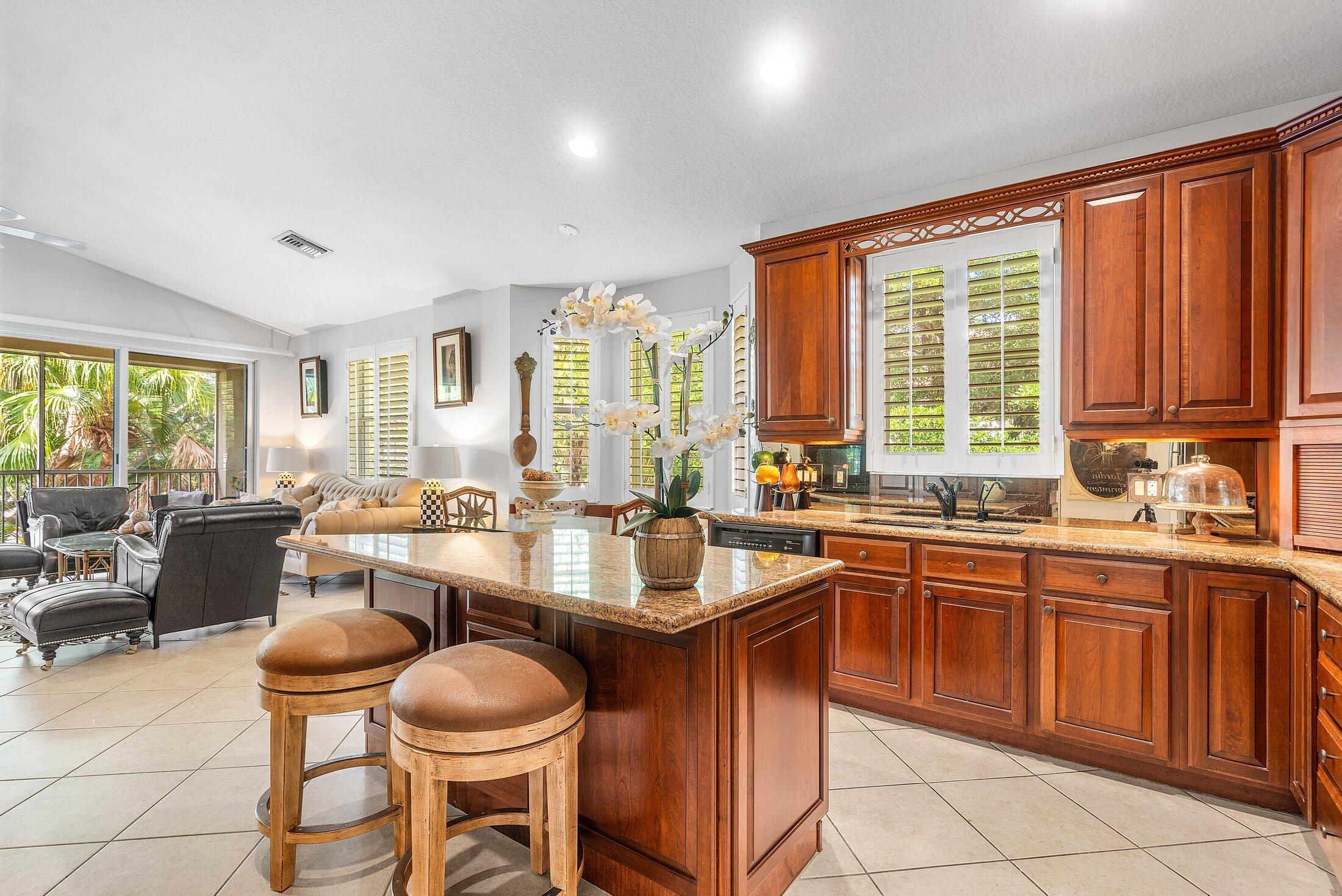 6184 Island Bend, Unit D Boca Raton, FL 33496 - Photo 6 of 54 Kitchen