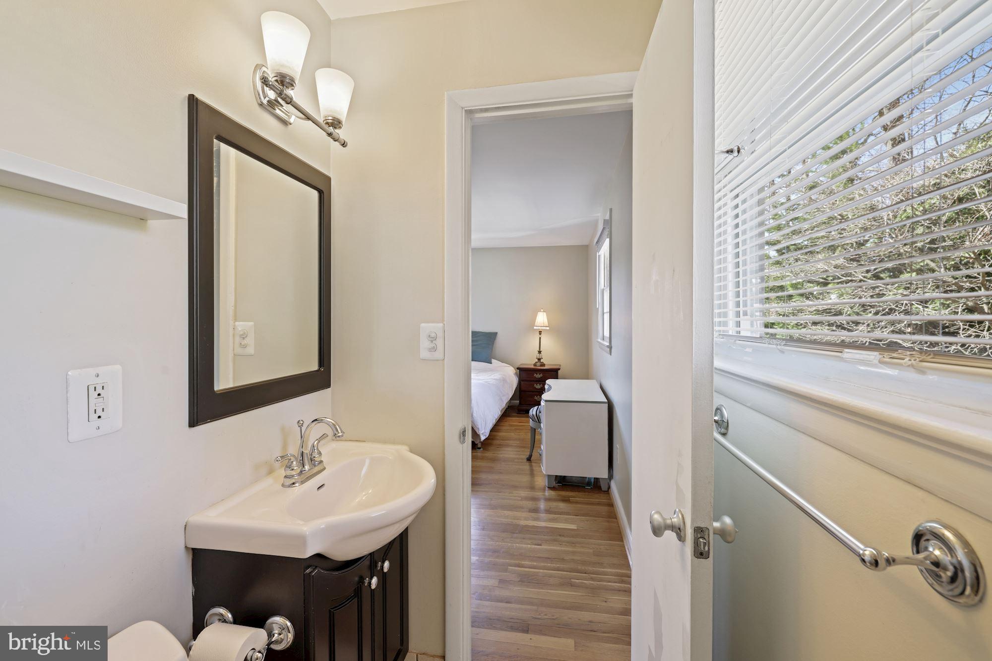 1118 Cresthaven Drive Silver Spring, MD 20903 - Photo 33 of 46 Primary Bathroom