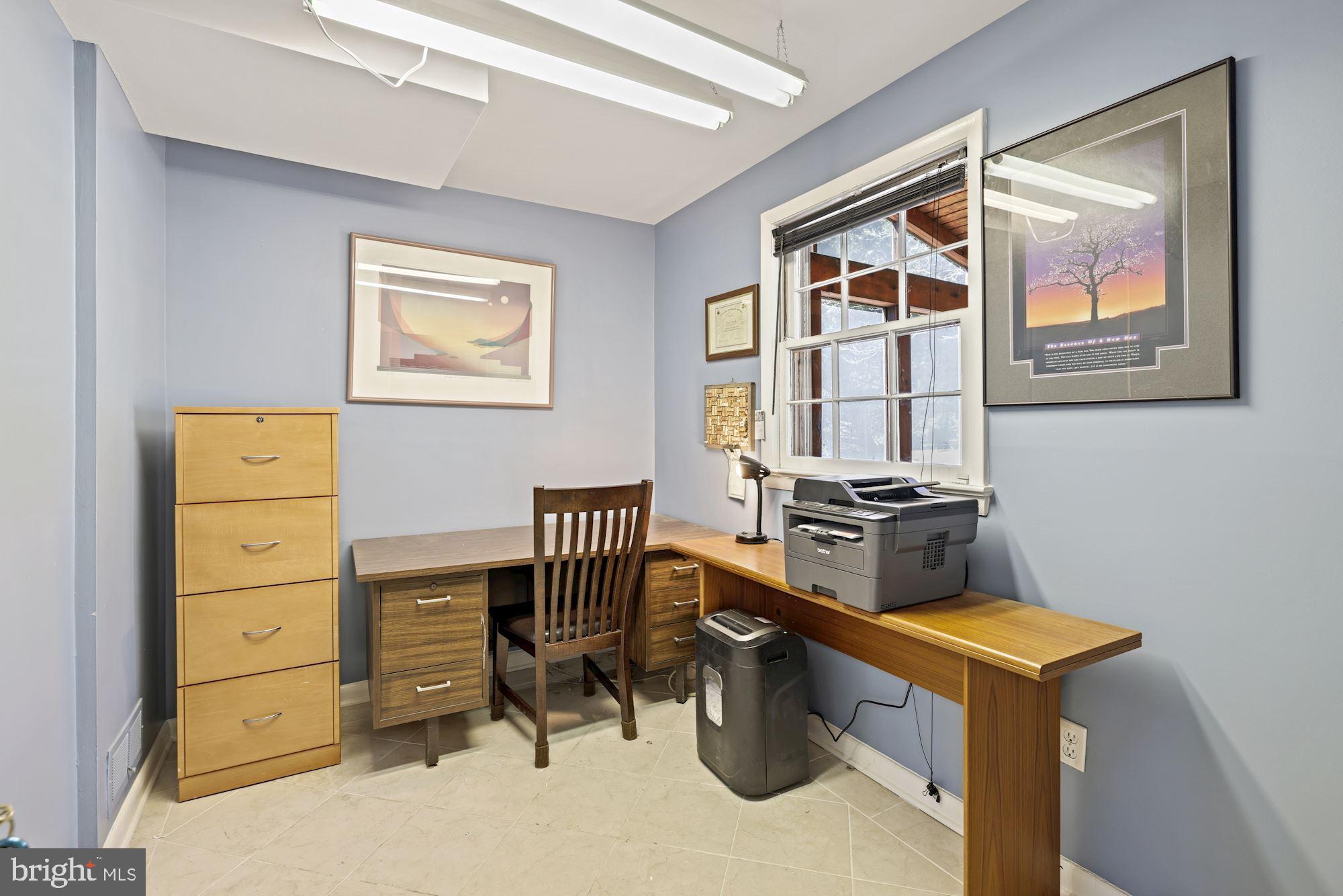 1118 Cresthaven Drive Silver Spring, MD 20903 - Photo 7 of 46 Main-level bedroom/office