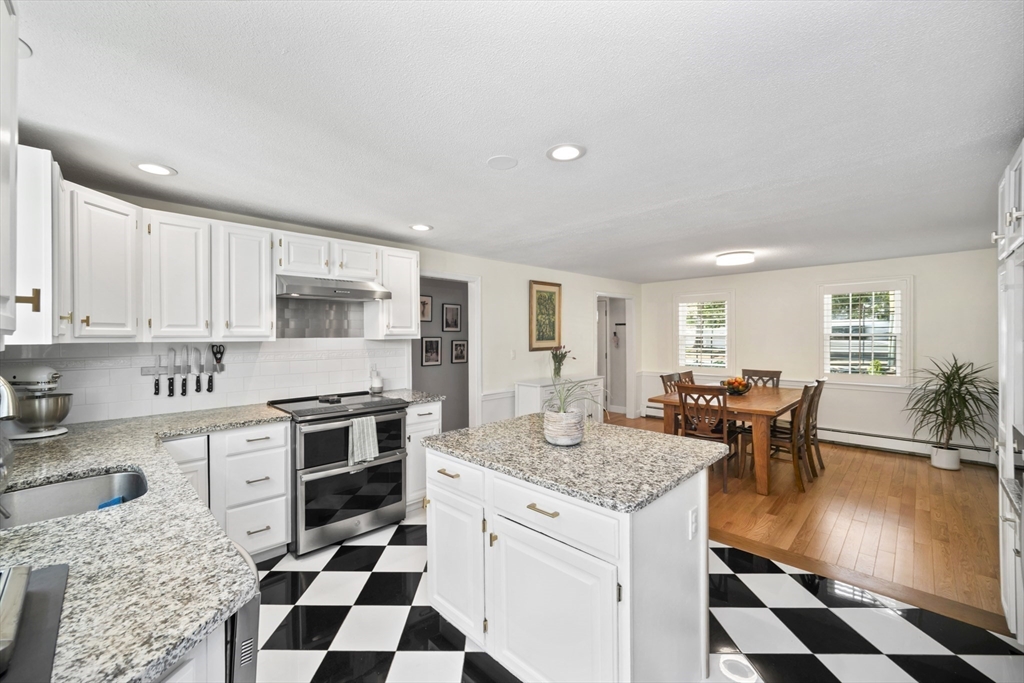 138 Fairbank Road Sudbury, MA 01776 - Photo 19 of 40