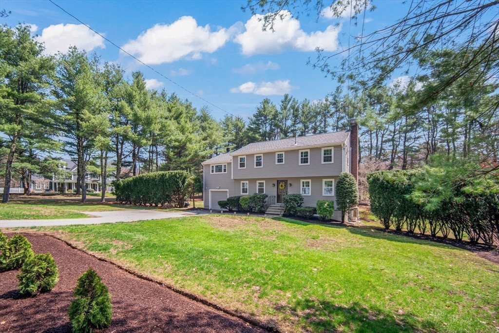 138 Fairbank Road Sudbury, MA 01776 - Photo 4 of 40