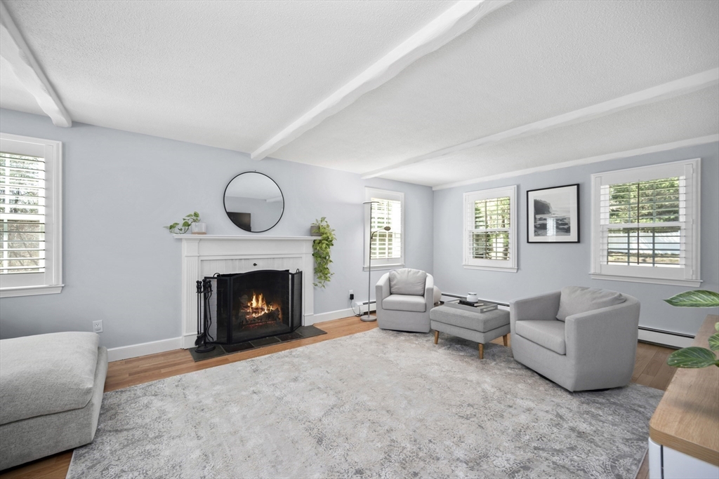 138 Fairbank Road Sudbury, MA 01776 - Photo 7 of 40