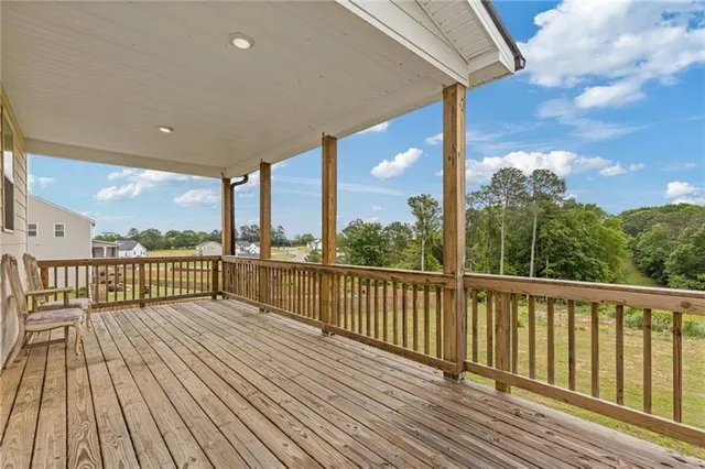 a view of a outdoor space