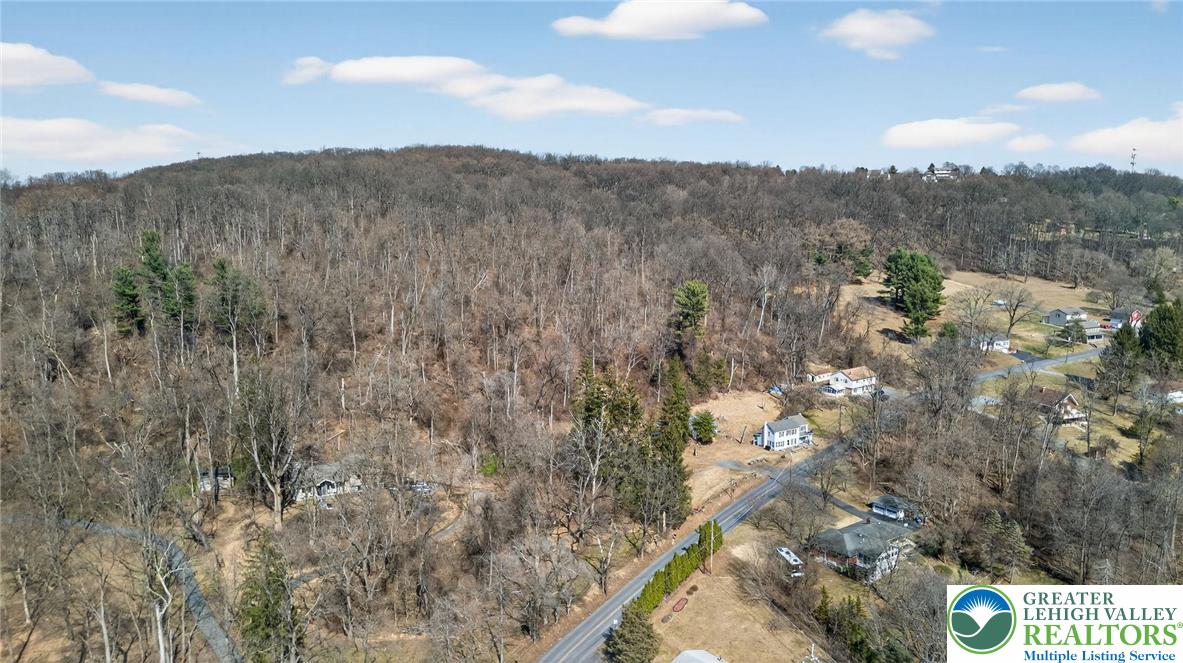 455 Morvale Road Easton, PA 18042 - Photo 2 of 47