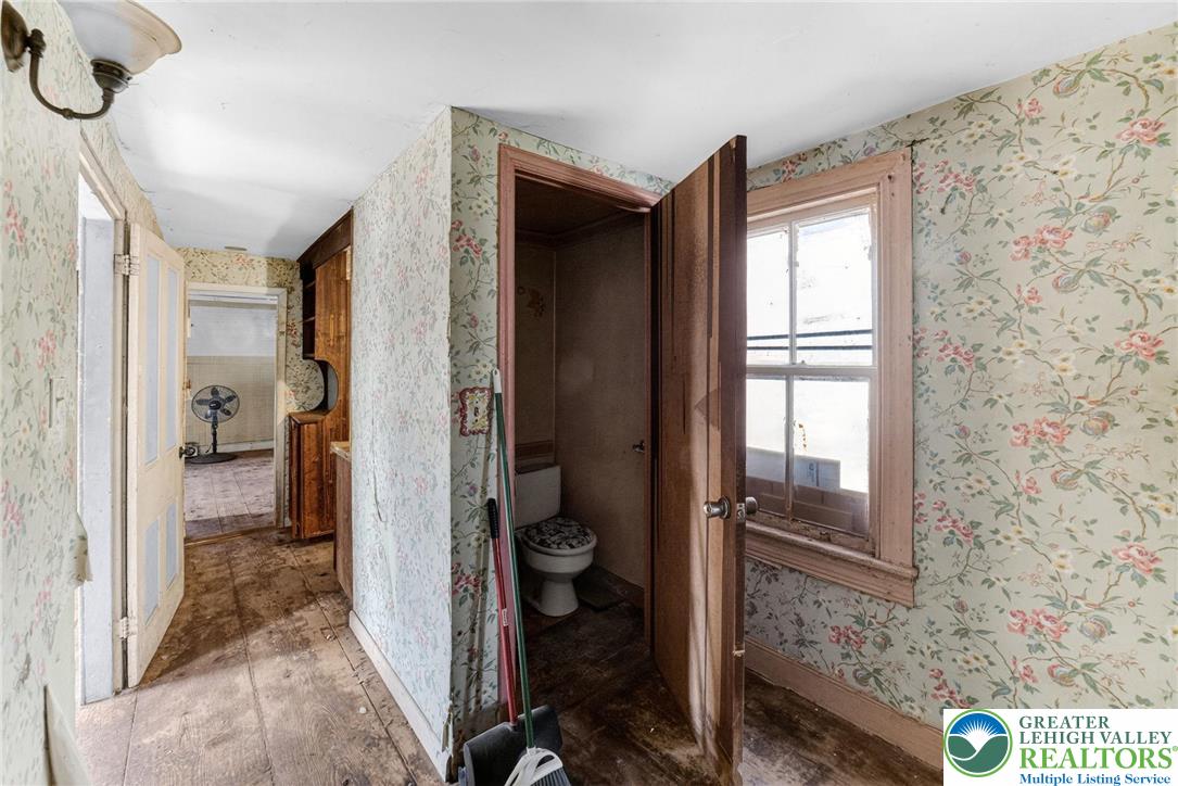 455 Morvale Road Easton, PA 18042 - Photo 26 of 47