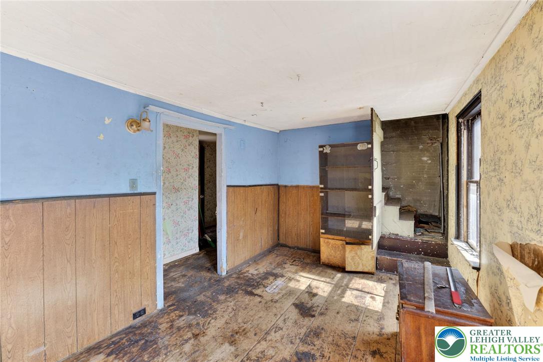 455 Morvale Road Easton, PA 18042 - Photo 29 of 47 a view of a storage & utility room