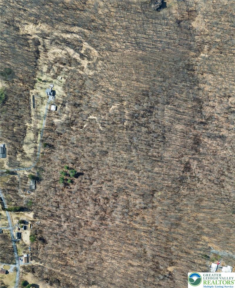 455 Morvale Road Easton, PA 18042 - Photo 3 of 47