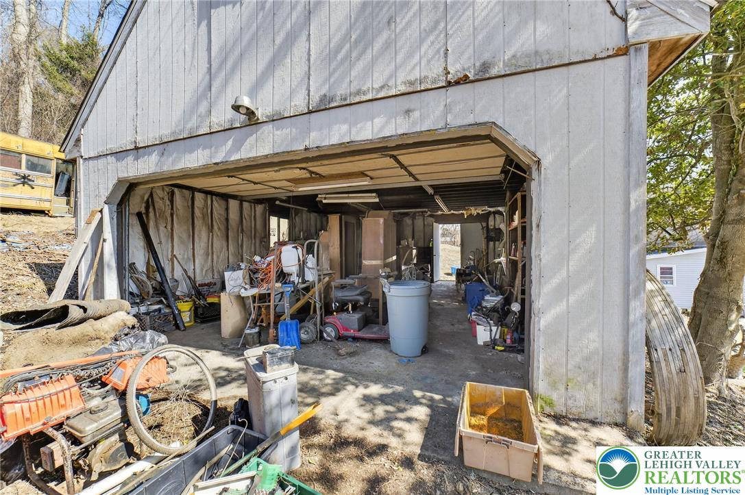 455 Morvale Road Easton, PA 18042 - Photo 36 of 47 a view of a chairs and table in the patio