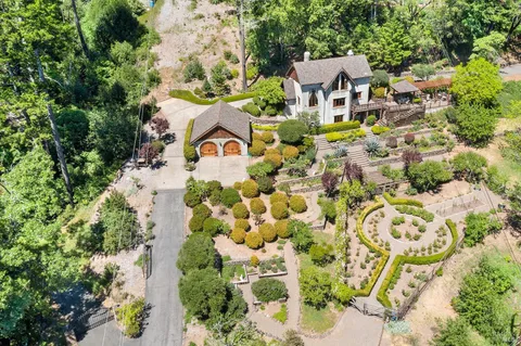 $1,100,000 | 4461 Lake County Highway, Calistoga, CA 94515