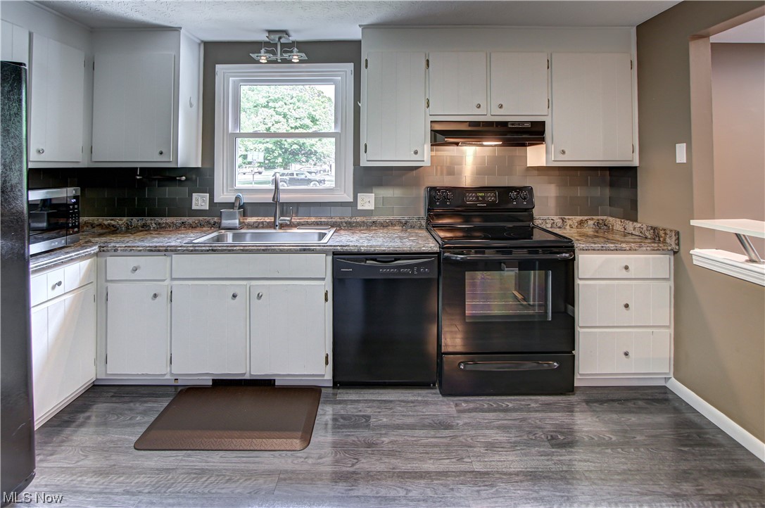 4103 Springdale Road Stow, OH 44224 - Photo 7 of 35 Gallery Image 7