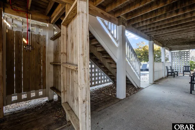 $1,349,000 | 134 Four Seasons Lane, Duck, NC 27949