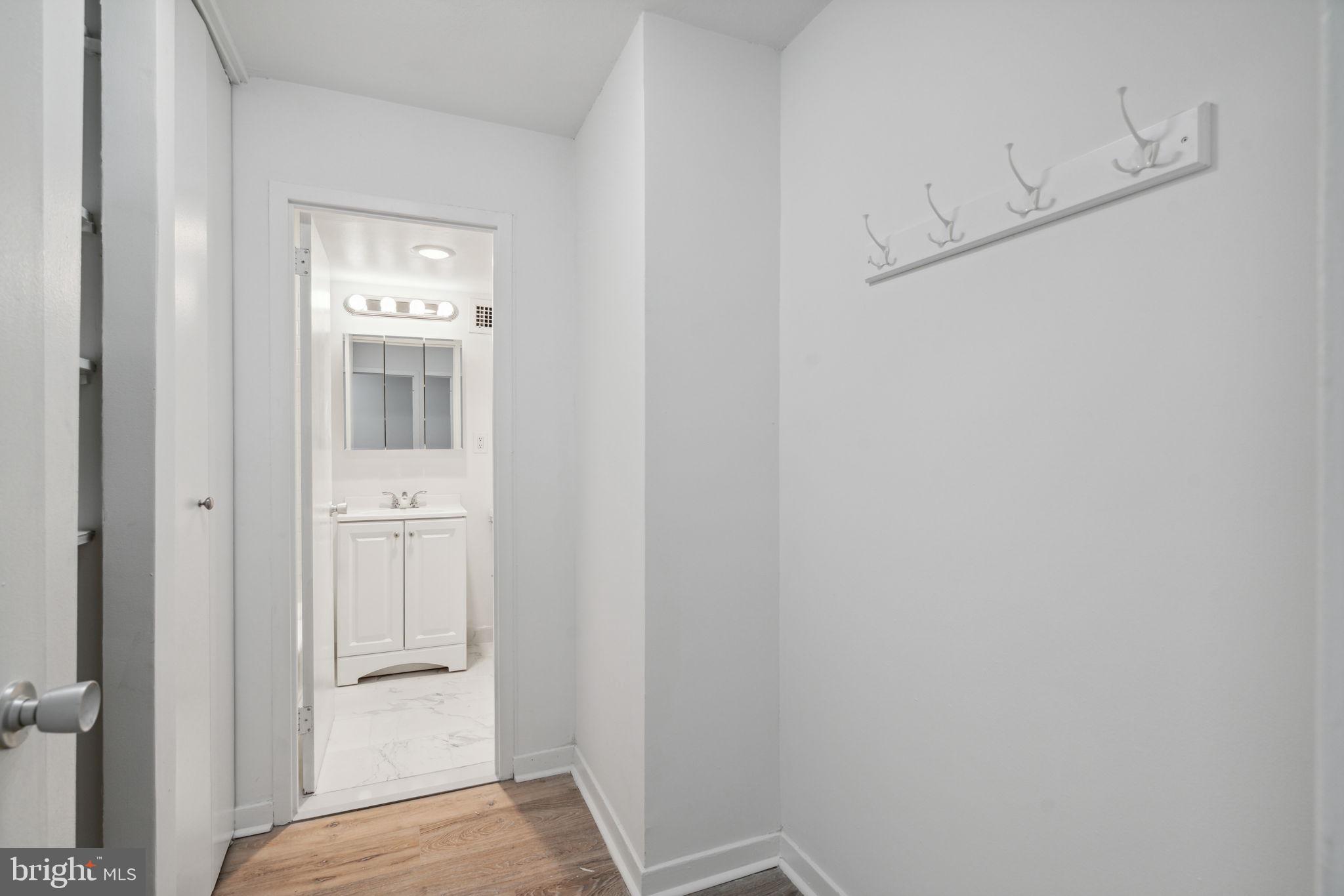 224-30 West Rittenhouse Square, Unit 2602 Philadelphia, PA 19103 - Photo 14 of 25