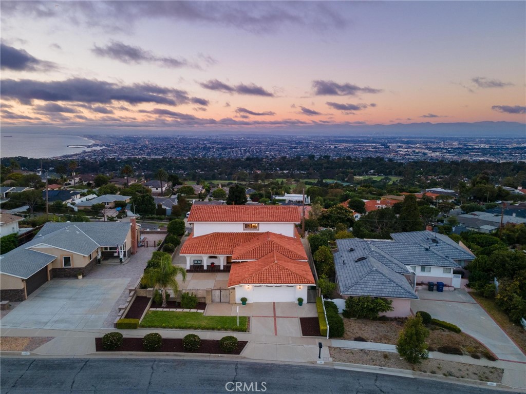 5427 Elmbank Road Rancho Palos Verdes, CA 90275 - Photo 2 of 75 Gallery Image 2