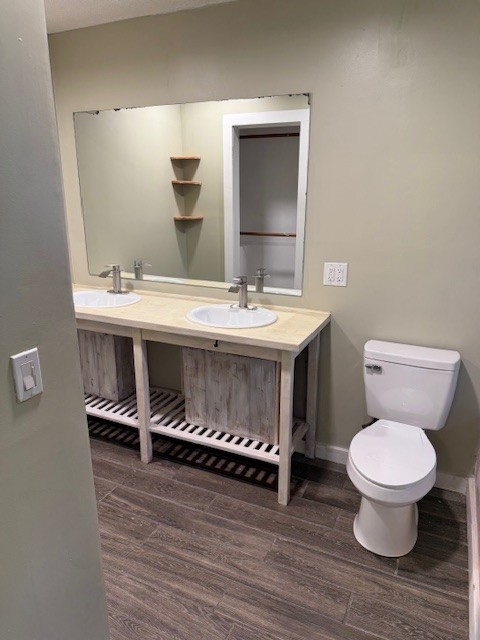 2000 Fairview Boulevard Fairview, TN 37062 - Photo 20 of 35 a bathroom with a sink and a toilet