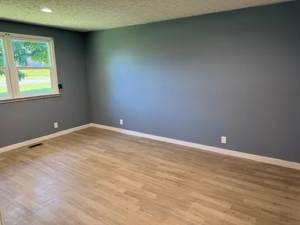 $2,500 | 2000 Fairview Boulevard, Fairview, TN 37062