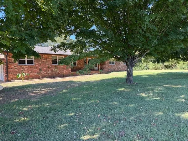$2,500 | 2000 Fairview Boulevard, Fairview, TN 37062