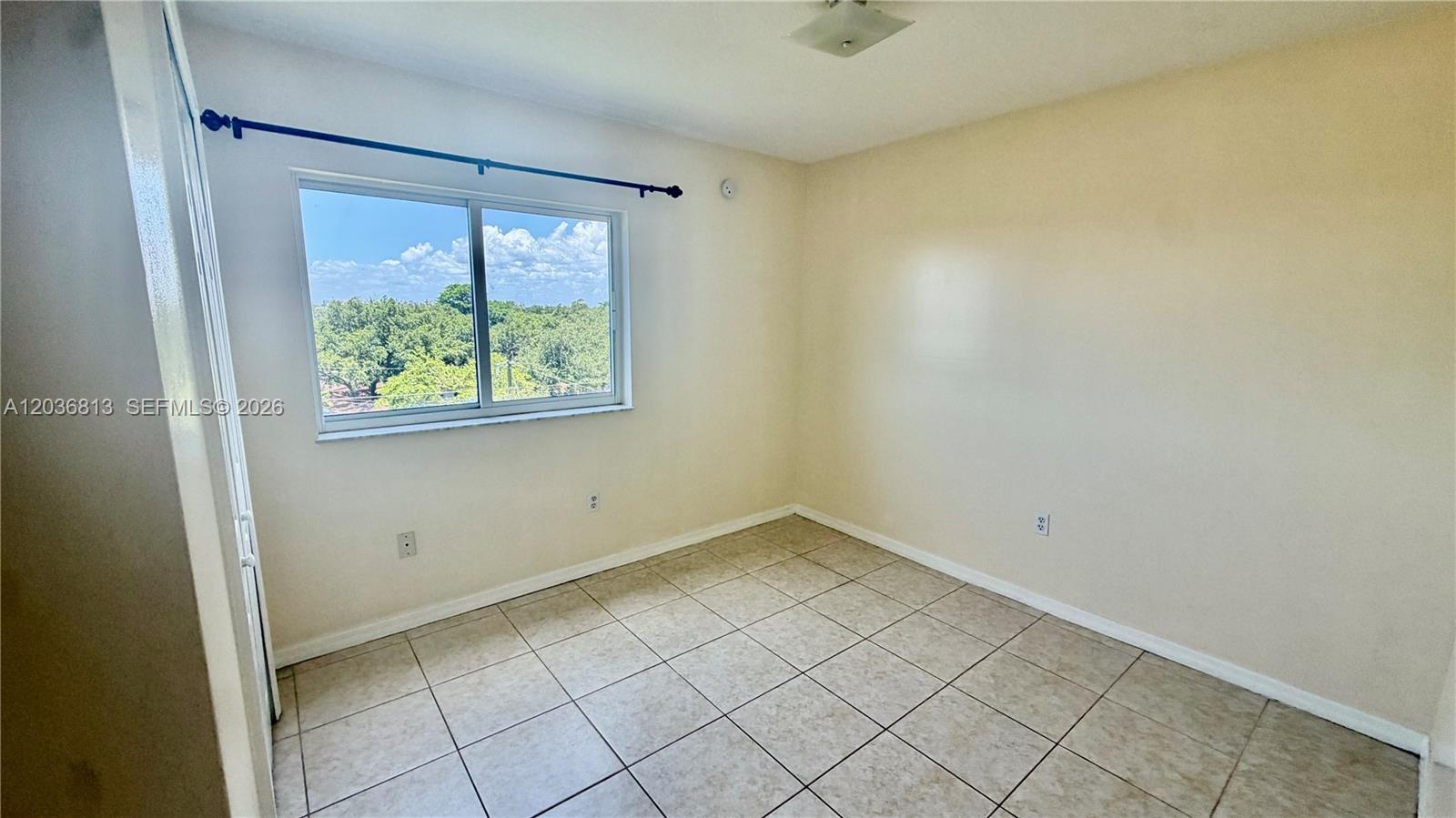 2415 Northwest 16th St Road, Unit 6031 Miami, FL 33125 - Photo 9 of 27