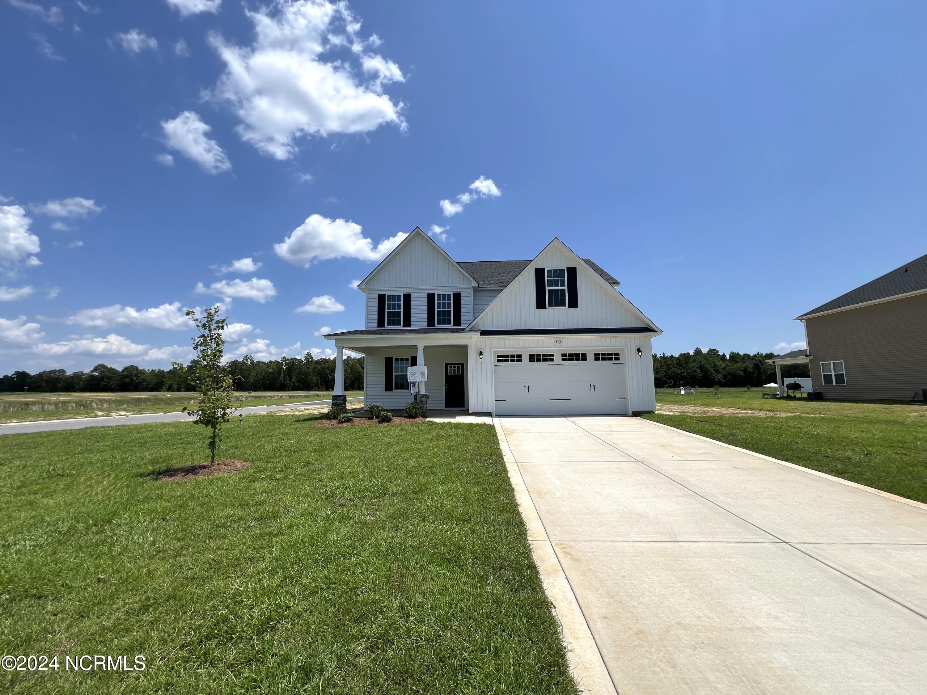 306 Winnsboro Road Raeford, NC 28376 - Photo 3 of 41 IMG_2944