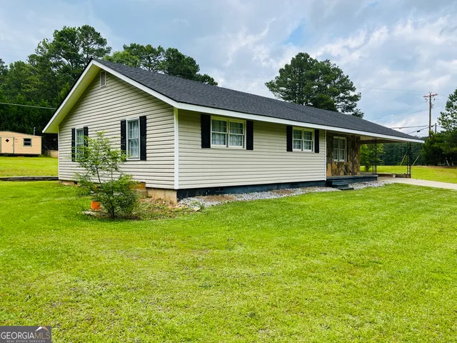 $1,850 | 341 Sanders-Davis Road, Newnan, GA 30263