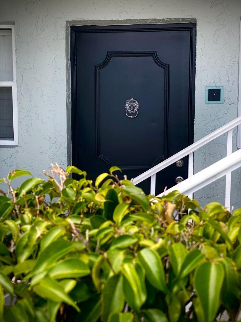 665 Glouchester Street, Unit 10 Boca Raton, FL 33487 - Photo 12 of 19 6