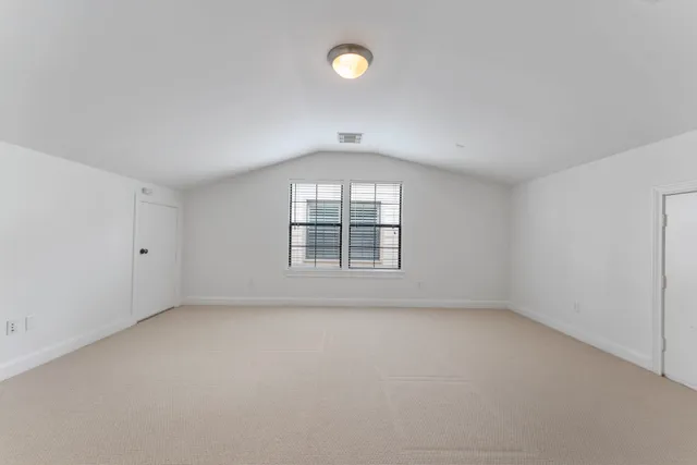 $785,000 | 14 Riva Row, The Woodlands, TX 77380