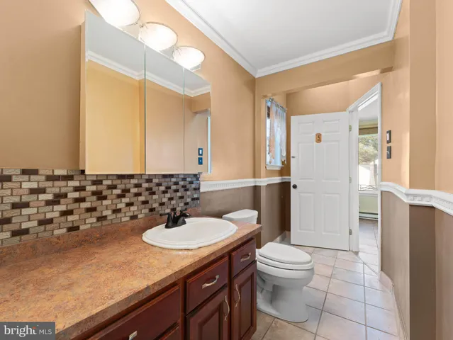 $540,000 | 423 Sir Galahad Drive, Brookhaven, PA 19015