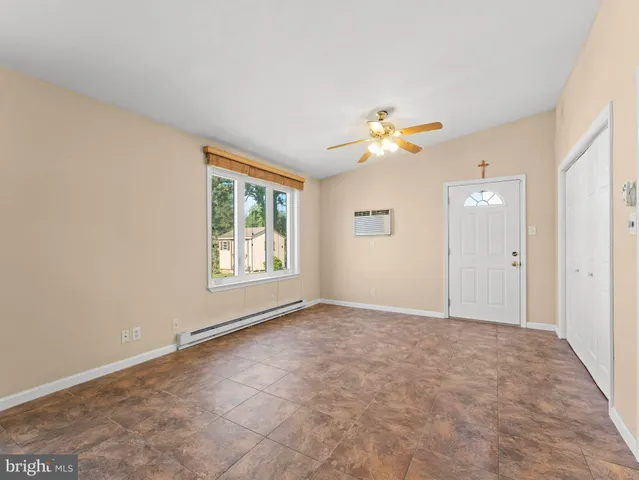 $540,000 | 423 Sir Galahad Drive, Brookhaven, PA 19015