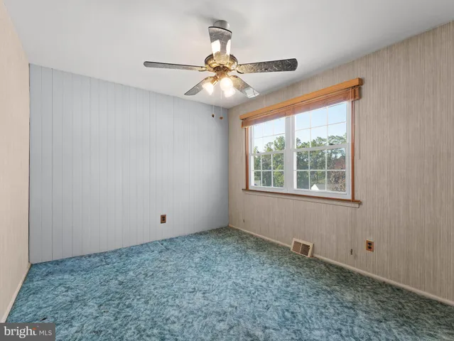 $540,000 | 423 Sir Galahad Drive, Brookhaven, PA 19015