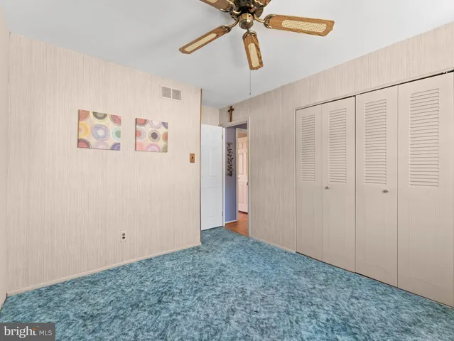 $540,000 | 423 Sir Galahad Drive, Brookhaven, PA 19015