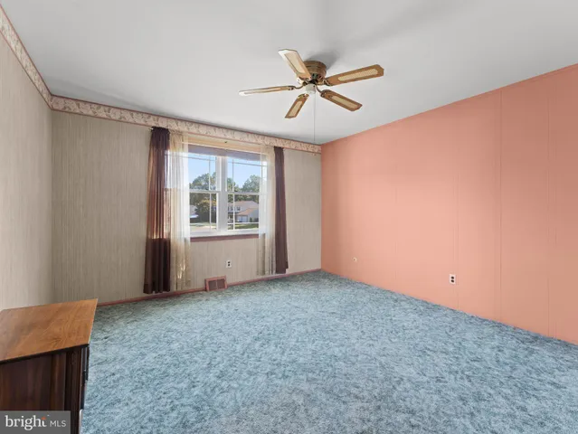 $540,000 | 423 Sir Galahad Drive, Brookhaven, PA 19015