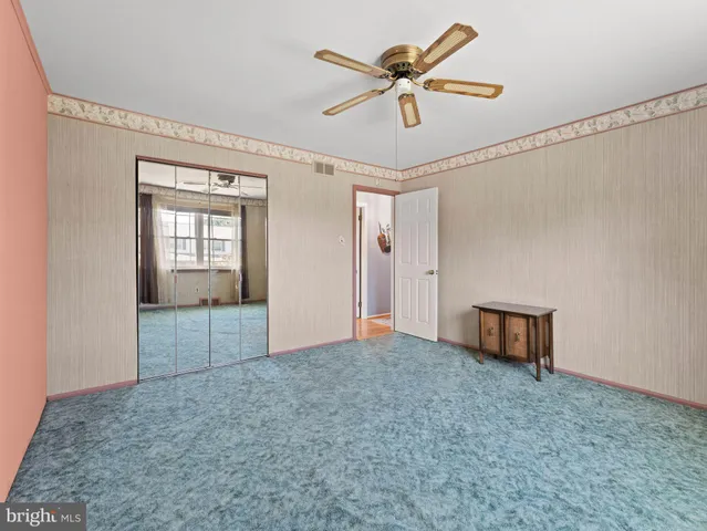 $540,000 | 423 Sir Galahad Drive, Brookhaven, PA 19015