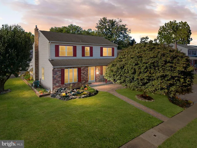 $540,000 | 423 Sir Galahad Drive, Brookhaven, PA 19015