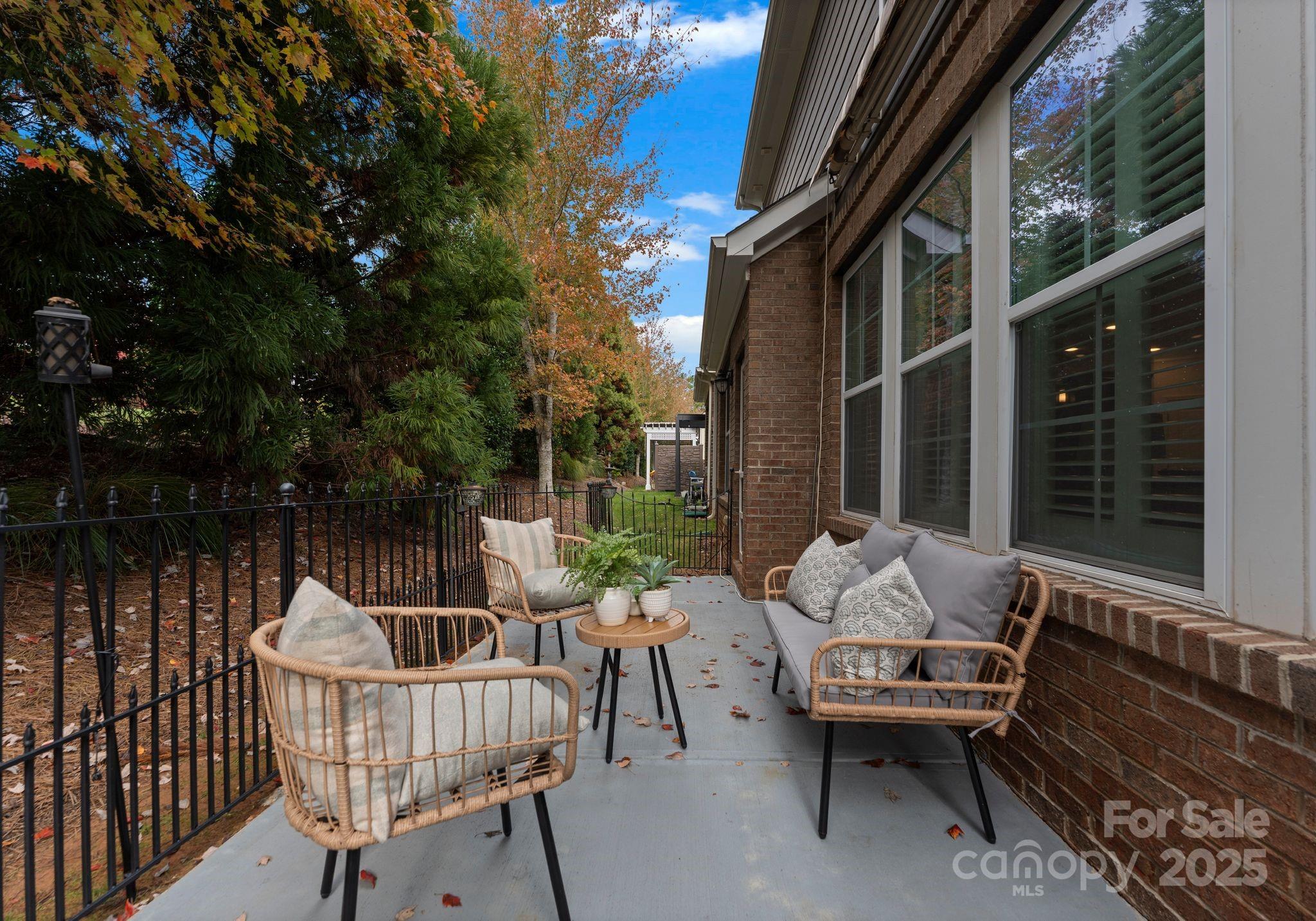 3738 Highland Castle Way Charlotte, NC 28270 - Photo 35 of 39