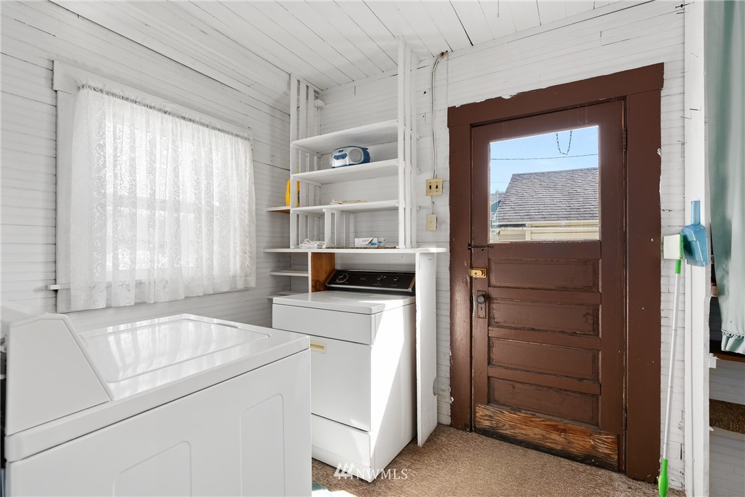 1704 Park Avenue Raymond, WA 98577 - Photo 16 of 27